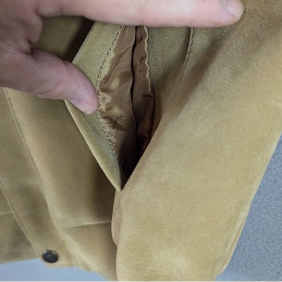 Armani Collezioni Men's Tan Suede Full Zip Bomber Jacket Made In Italy (L) NWOT - Picture 6 of 8